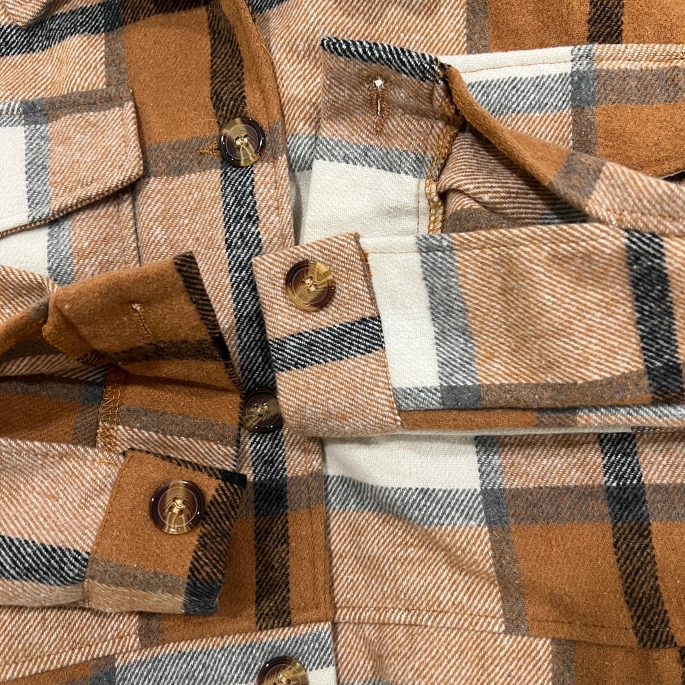 Plaid Button-Up Cropped Jacket - Picture 6 of 9